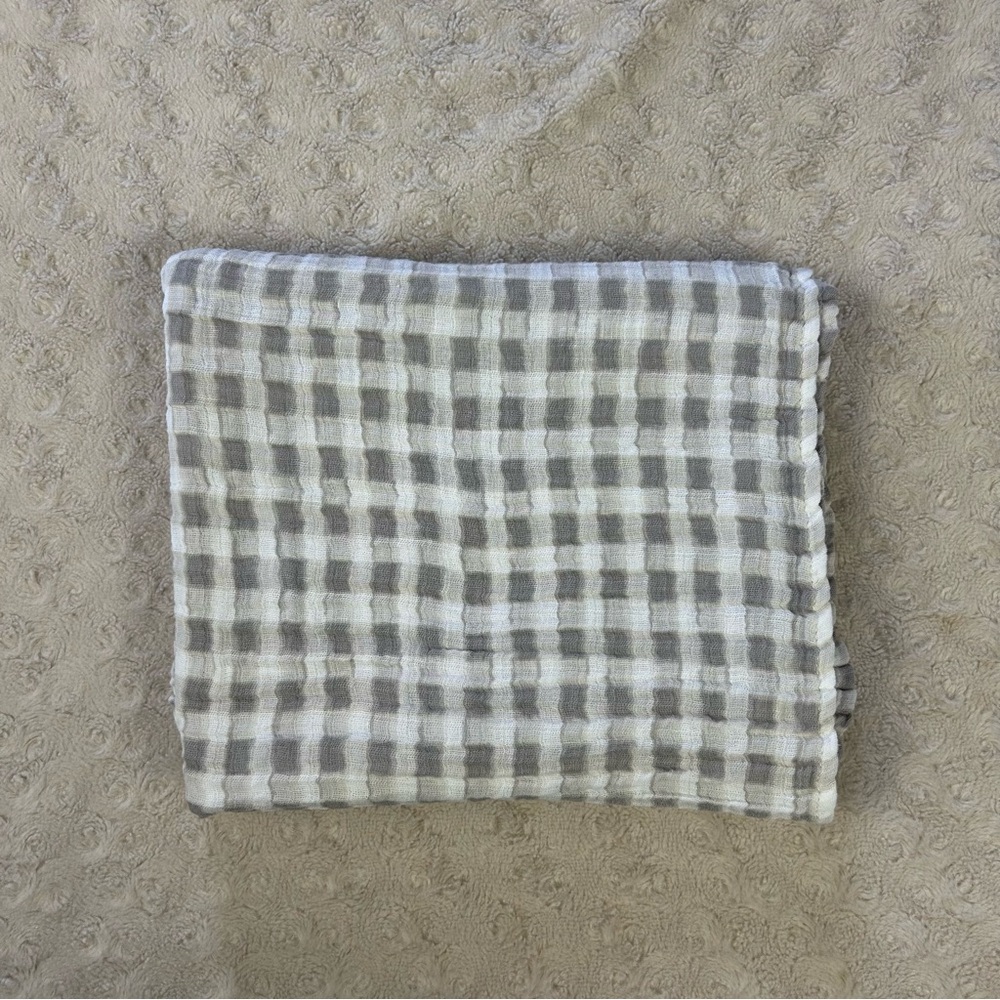 Kohl's Cares Gray White Gingham Plaid Baby Swaddle Blanket Muslin Checkered